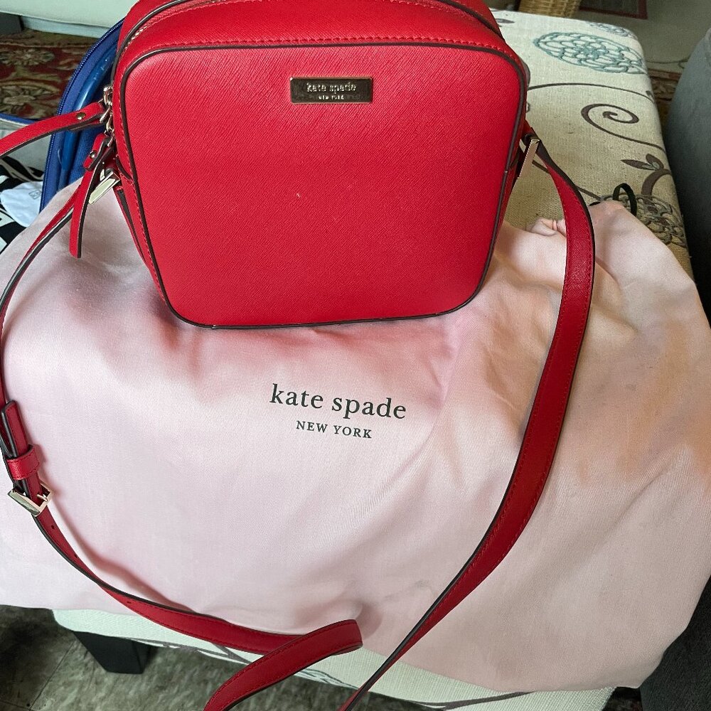 Kate Spade Newbury Lane Cammie Crossbody Purse in Chili Red